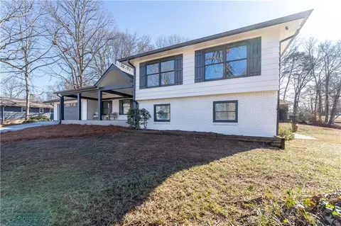 6856 Womack Ct, Doraville, GA 30360