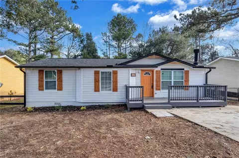2918 Fields Dr, Lithonia, GA 30038