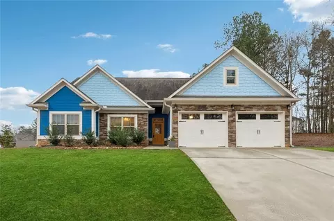 60 Stonecrest Dr, Dallas, GA 30157