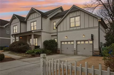 370 Park Pl NE, Atlanta, GA 30317