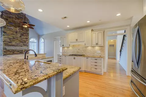 Kitchen - 45 Kinloch Ct, Covington, GA 30014 photo 3 of 8