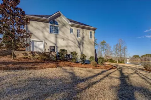 Exterior - 45 Kinloch Ct, Covington, GA 30014 photo 7 of 18