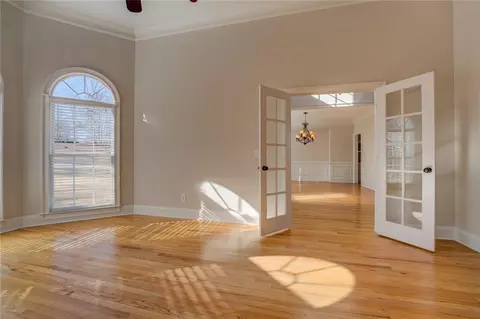 Living - 45 Kinloch Ct, Covington, GA 30014 photo 5 of 20