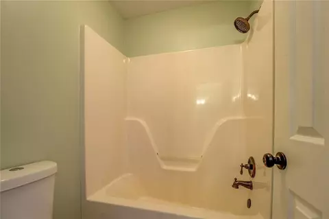 Bath - 45 Kinloch Ct, Covington, GA 30014 photo 8 of 10