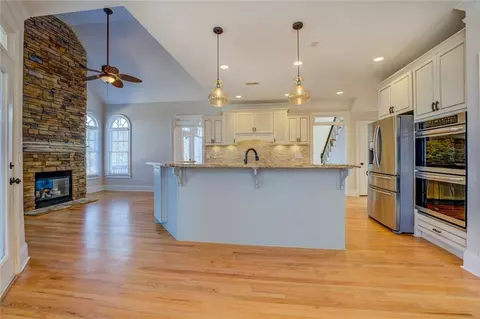 Kitchen - 45 Kinloch Ct, Covington, GA 30014 photo 2 of 8