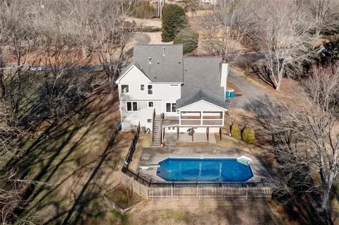 2665 Grassview Dr, Milton, GA 30004