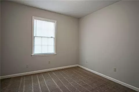 Bedroom - 107 Hearthstone Dr, Lagrange, GA 30241 photo 3 of 6