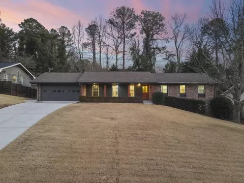 3384 Hidden Acres Dr, Atlanta, GA 30340