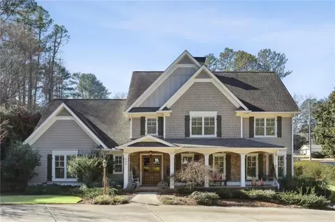 380 S Woodland Dr SW, Marietta, GA 30064
