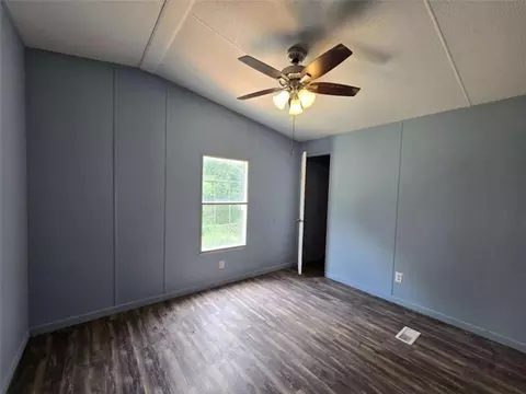 Bedroom - 2703 Zero O Dr, Bowman, GA 30624 photo 9 of 10