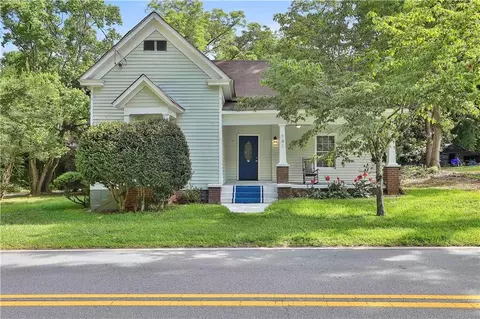 141 Rivertown Rd, Fairburn, GA 30213