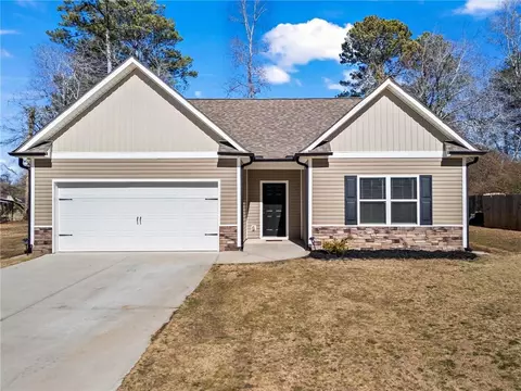 45 3rd Ave E, Dallas, GA 30157