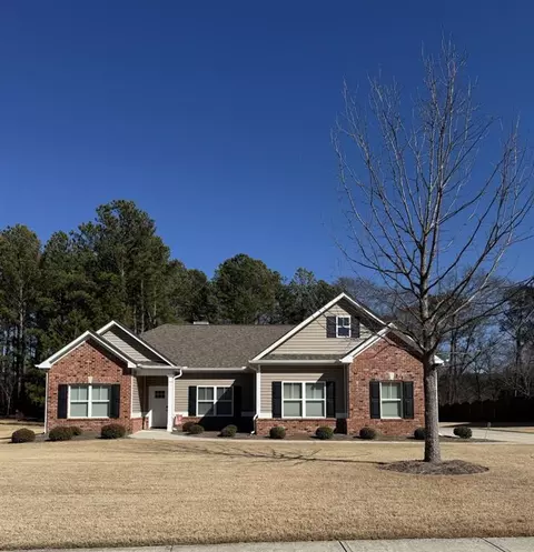 922 Golden Meadows Ln, Loganville, GA 30052