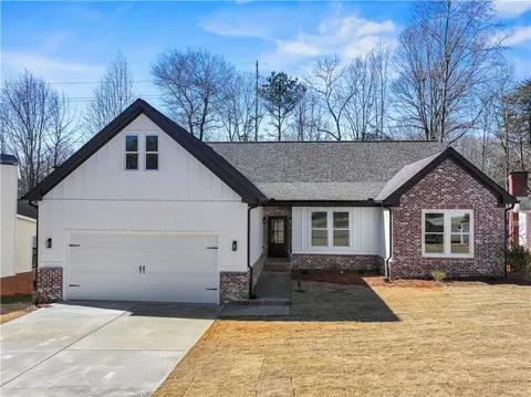 1540 Woodland Ct, Gainesville, GA 30501