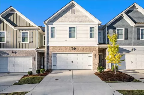 7557 Knoll Hollow Rd, Lithonia, GA 30058