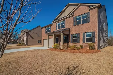 3732 Stonebranch Ln, Loganville, GA 30052