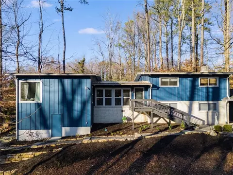 Exterior - 1974 Ellwyn Dr, Chamblee, GA 30341 photo 2 of 29