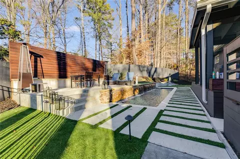 Exterior - 1974 Ellwyn Dr, Chamblee, GA 30341 photo 9 of 29