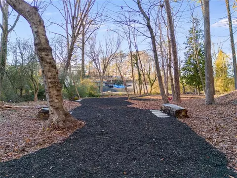 Exterior - 1974 Ellwyn Dr, Chamblee, GA 30341 photo 27 of 29