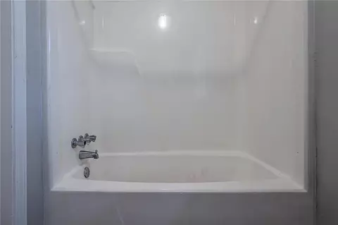 Bath - 180 Sears Cir, Covington, GA 30016 photo 3 of 4