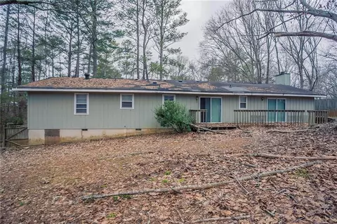 Exterior - 180 Sears Cir, Covington, GA 30016 photo 5 of 7