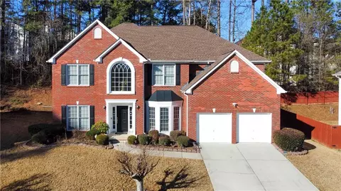 618 Rebecca Ives Dr NW, Lilburn, GA 30047