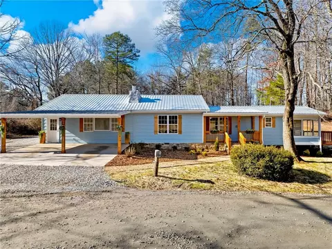 37 Staton Rd, Cleveland, GA 30528