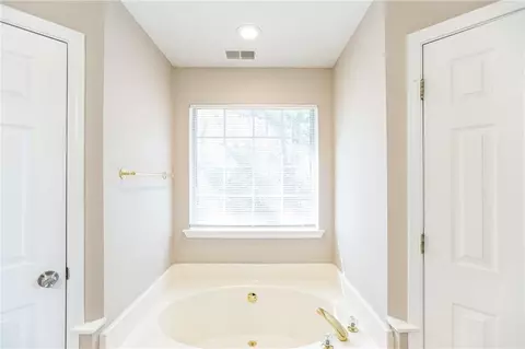 1107 E Shoreview Rd, Mcdonough, GA 30253 photo 12