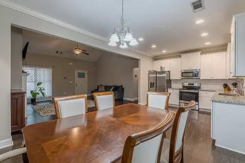 55 Oakbrook Ln, Covington, GA 30016 photo 12