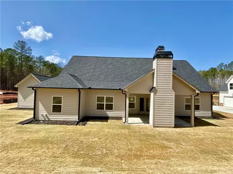 220 Meadows Dr, Bethlehem, GA 30620 photo 4