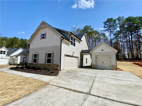 220 Meadows Dr, Bethlehem, GA 30620 photo 3