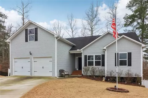 612 Cole Creek Dr, Dallas, GA 30157