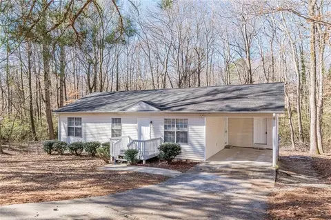 2813 Melanie Ln, Douglasville, GA 30135