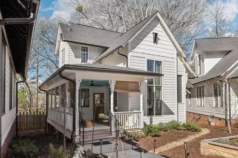1919 Galt Cmns, Kennesaw, GA 30144