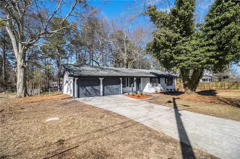 2823 Freemans Mill Rd, Dacula, GA 30019