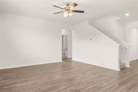 Living - 185 Amberjack Trl, Covington, GA 30016 photo 2 of 5