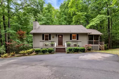 823 Laurelwood, Sautee Nacoochee, GA 30571