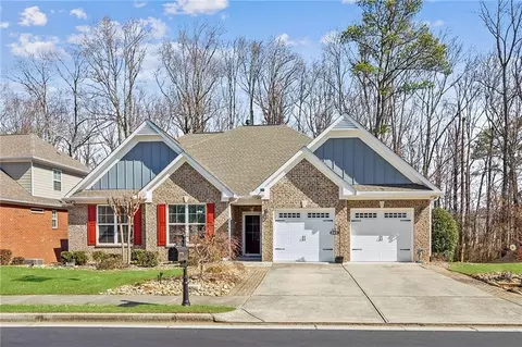 549 Bishopton St, Grayson, GA 30017
