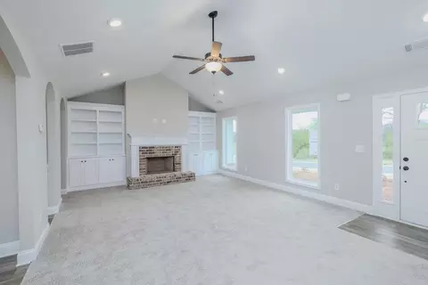 332 Advent Dr, Winder, GA 30680 photo 4