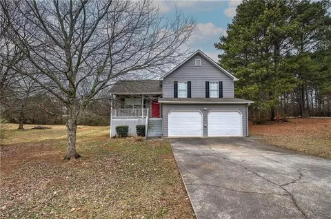 37 Canefield Dr, Cartersville, GA 30120