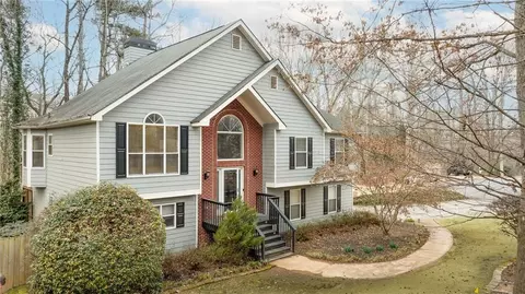 5305 Lower Creek Ct, Cumming, GA 30040