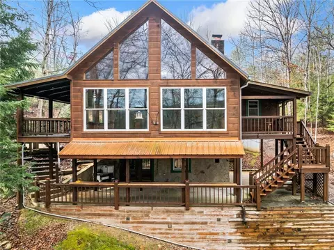 540 White Pine Trl, Suches, GA 30572