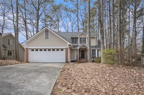 3214 Country Walk Dr, Powder Springs, GA 30127