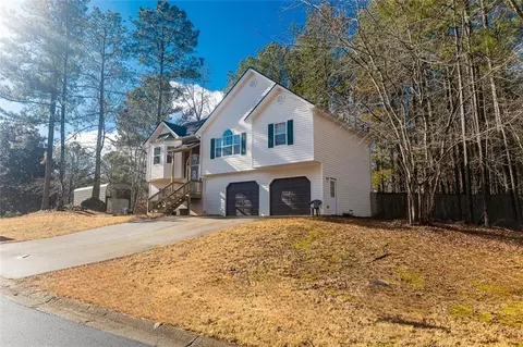 42 Windrush Dr, White, GA 30184 photo 4