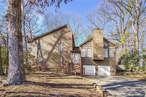 4421 Oak Hill Ter NE, Marietta, GA 30066