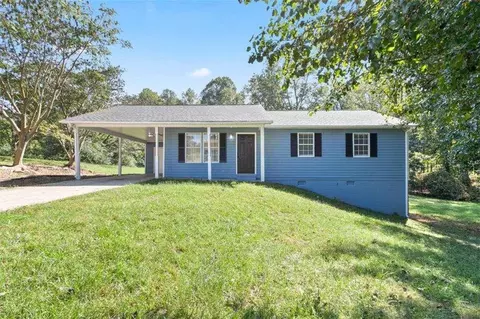 5800 Fieldstone Ct, Clermont, GA 30527