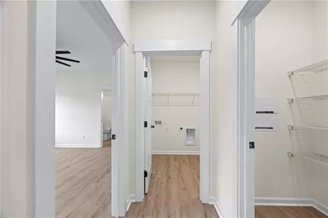 Entry Way - 633 Racetrack Rd, Toccoa, GA 30577 photo 3 of 4