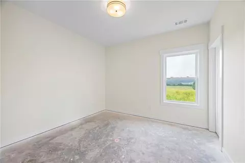 Bedroom - 633 Racetrack Rd, Toccoa, GA 30577 photo 6 of 7
