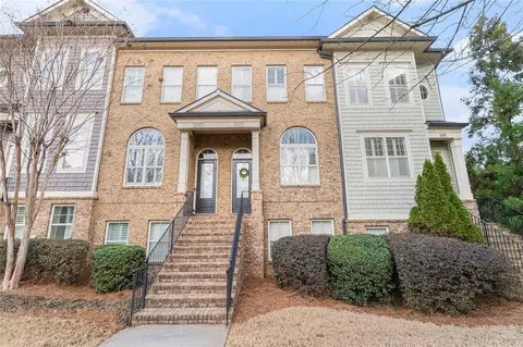 2447 Gatebury Cir, Chamblee, GA 30341