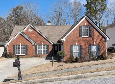 1176 Whatley Mill Ln, Lawrenceville, GA 30045